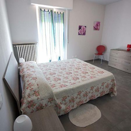 Casa Lorenzo Bardolino Bagian luar foto