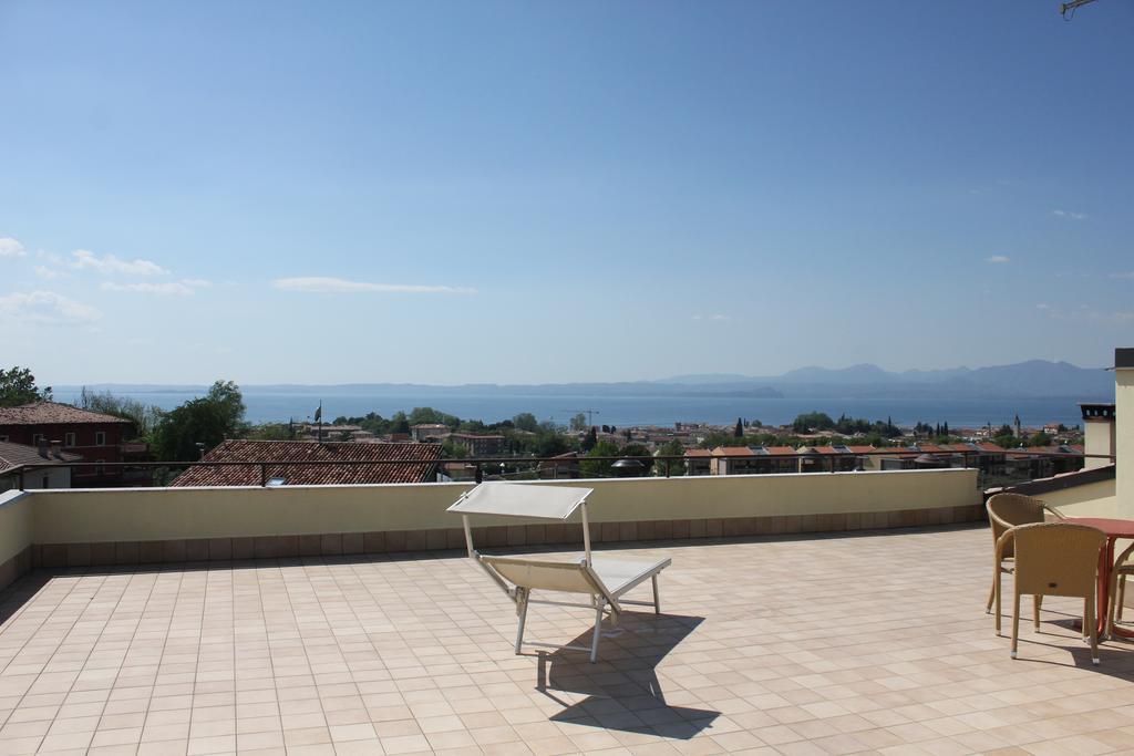 Casa Lorenzo Bardolino Bagian luar foto