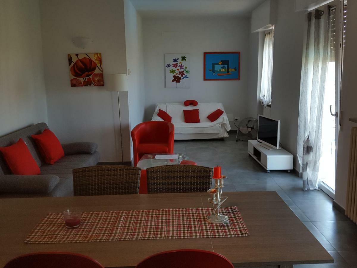 Casa Lorenzo Bardolino Bagian luar foto