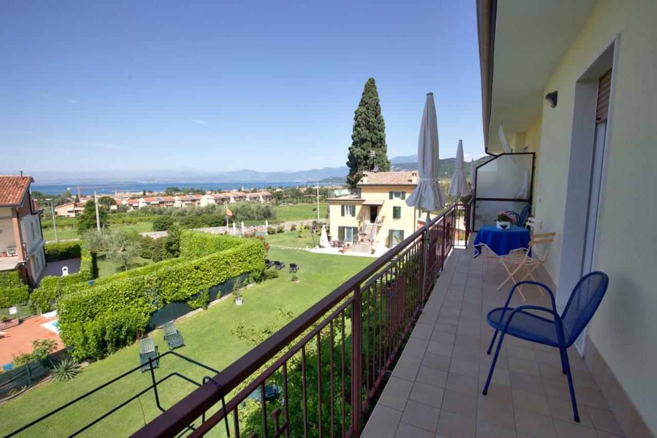 Casa Lorenzo Bardolino Bagian luar foto